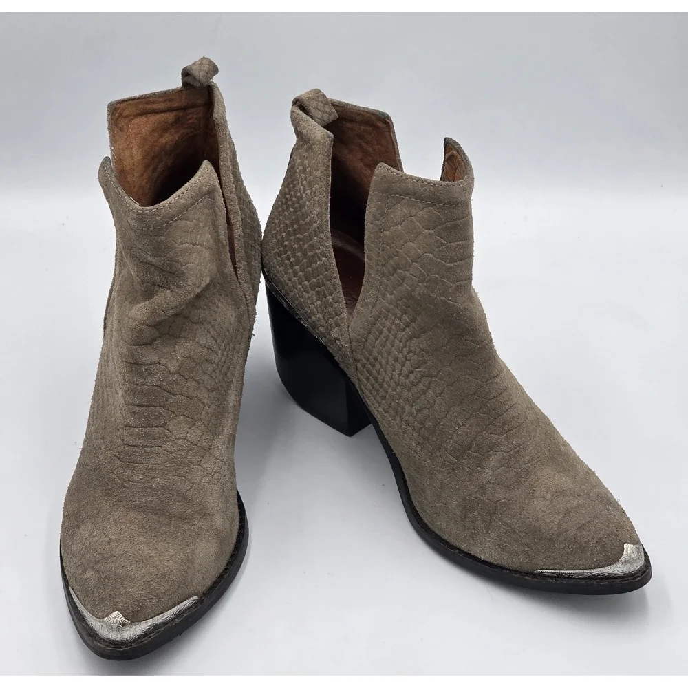 Jeffrey Campbell Cromwell Women's Size 8 Western Taupe Snake Print Ankle Boots